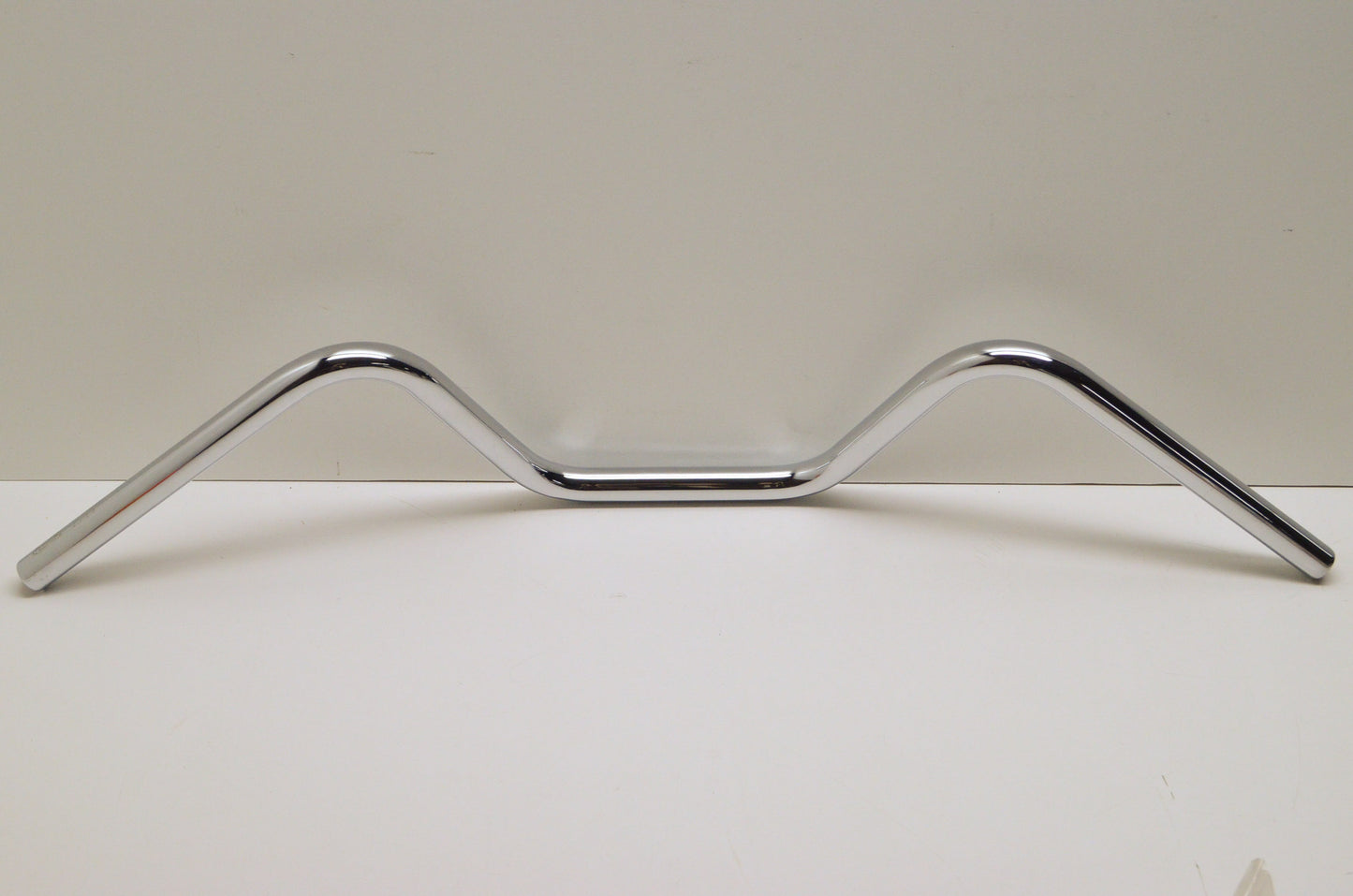 7/8' Flat Medium Tall Bar NOS