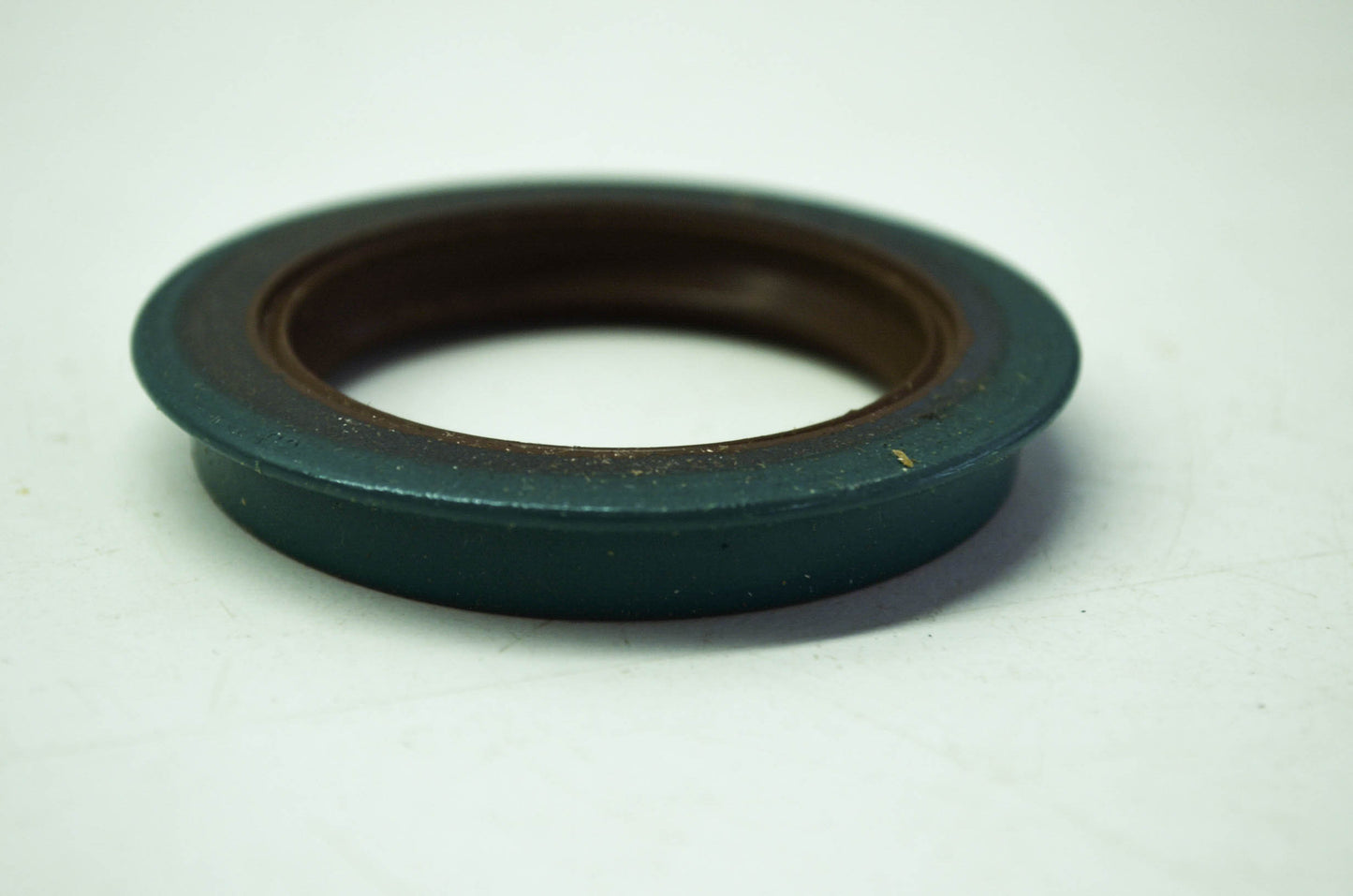 NEW OEM Ford 1983-1993 Mustang Crankshaft Front Oil Seal E8ZZ-6700-A,984877 NOS