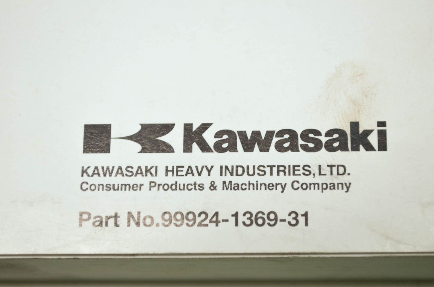 OEM Kawasaki 99924-1369-31 Service Manual KLE650A