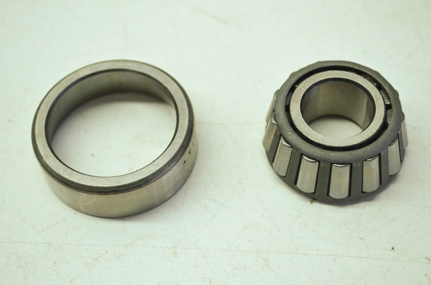 NEW Timken Bearing Cone Cup Assembly 375761DS00, 375761 NOS