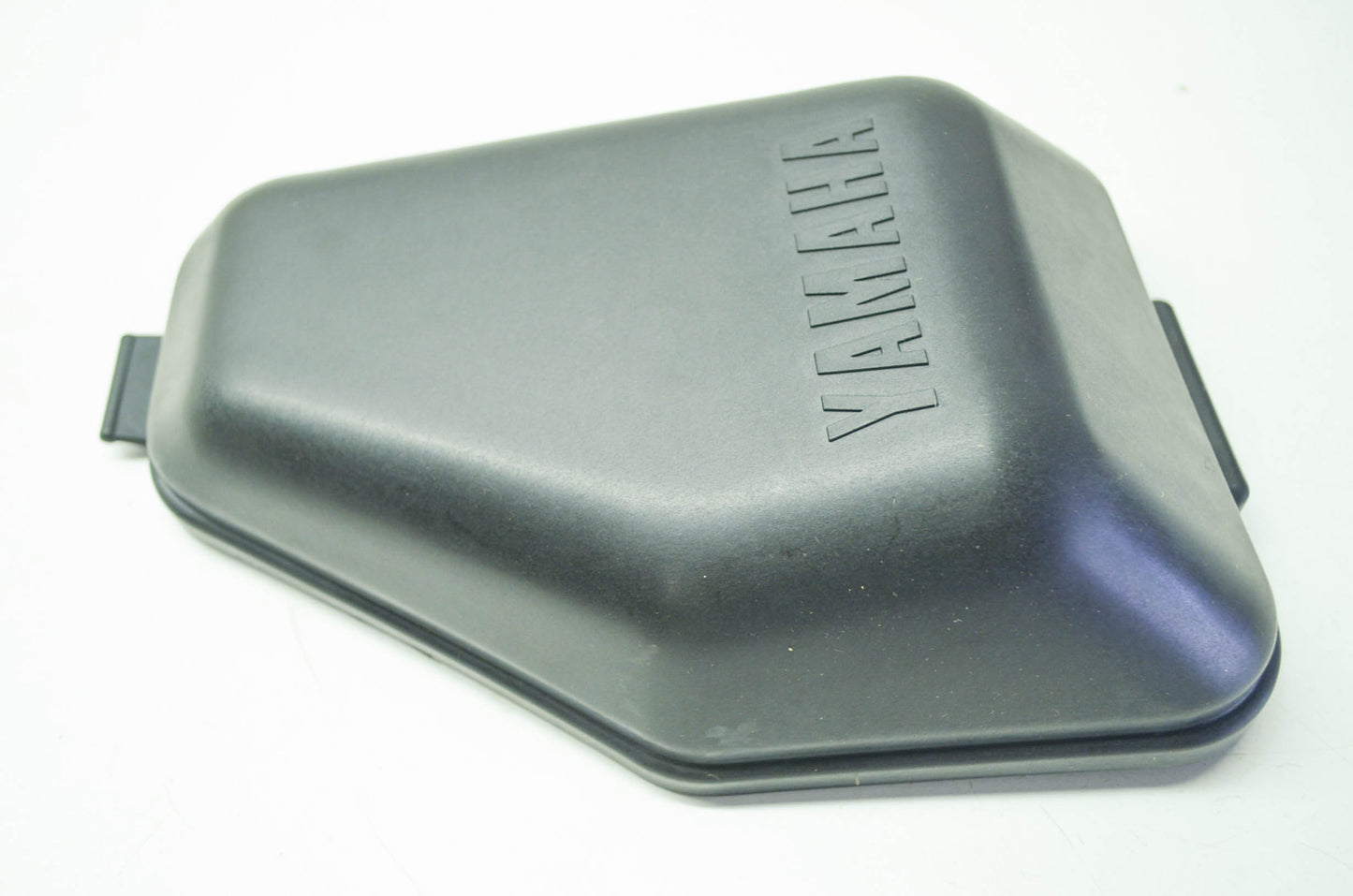 OEM Yamaha 8N8-77382-00-00 Toolbox Lid NOS
