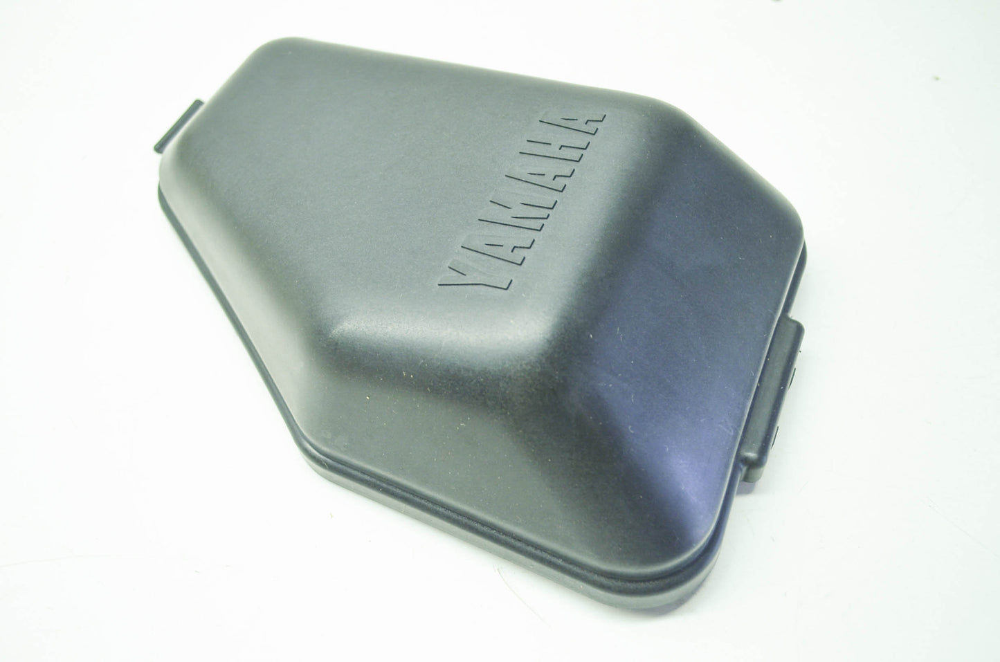 OEM Yamaha 8N8-77382-00-00 Toolbox Lid NOS