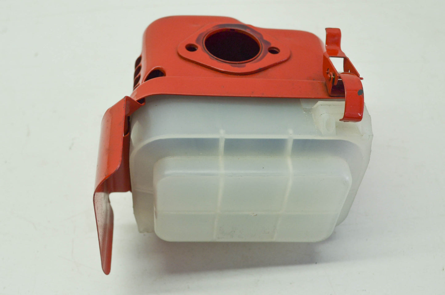OEM Honda 17400-823-661 Air Cleaner Bath NOS
