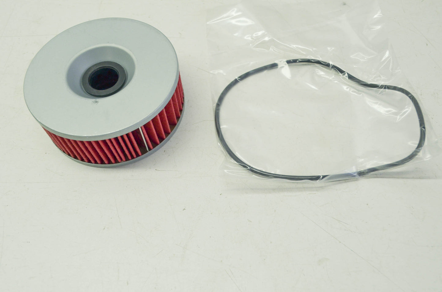HiFlo Filtro 1J7-13441-10, HF146 Yamaha Oil Filter NOS