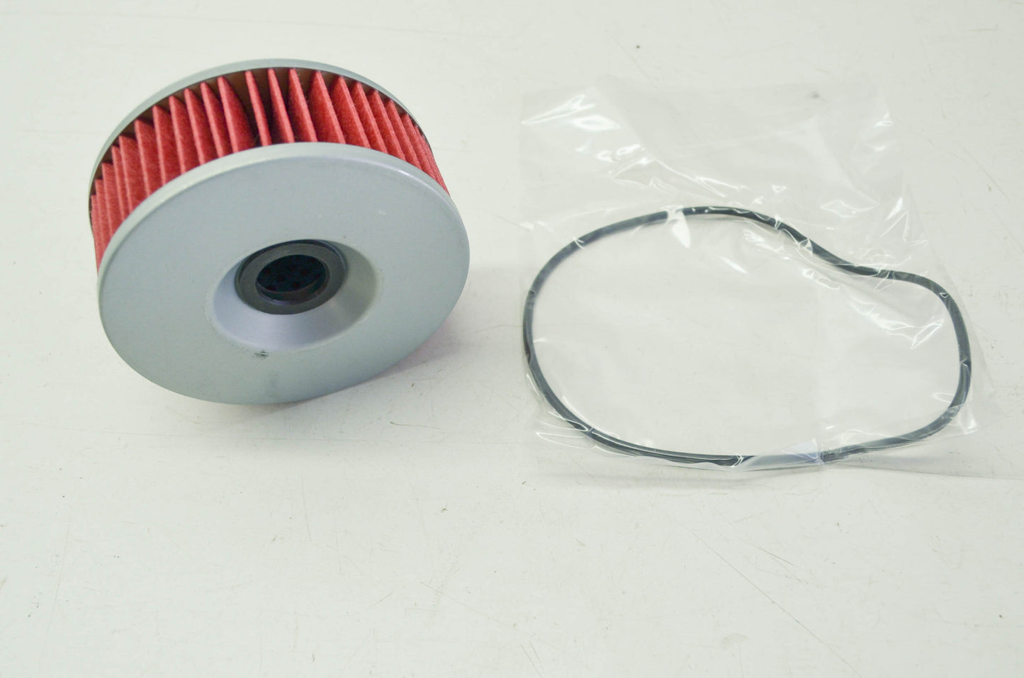 HiFlo Filtro 1J7-13441-10, HF146 Yamaha Oil Filter NOS