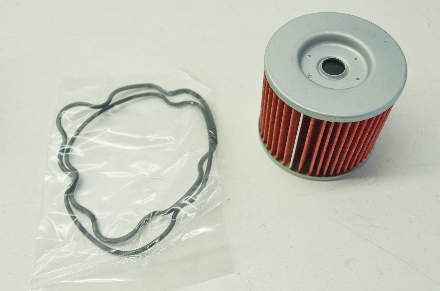 NEW HiFlo Filtro Suzuki Oil Filter 77-78 GZ400X NOS