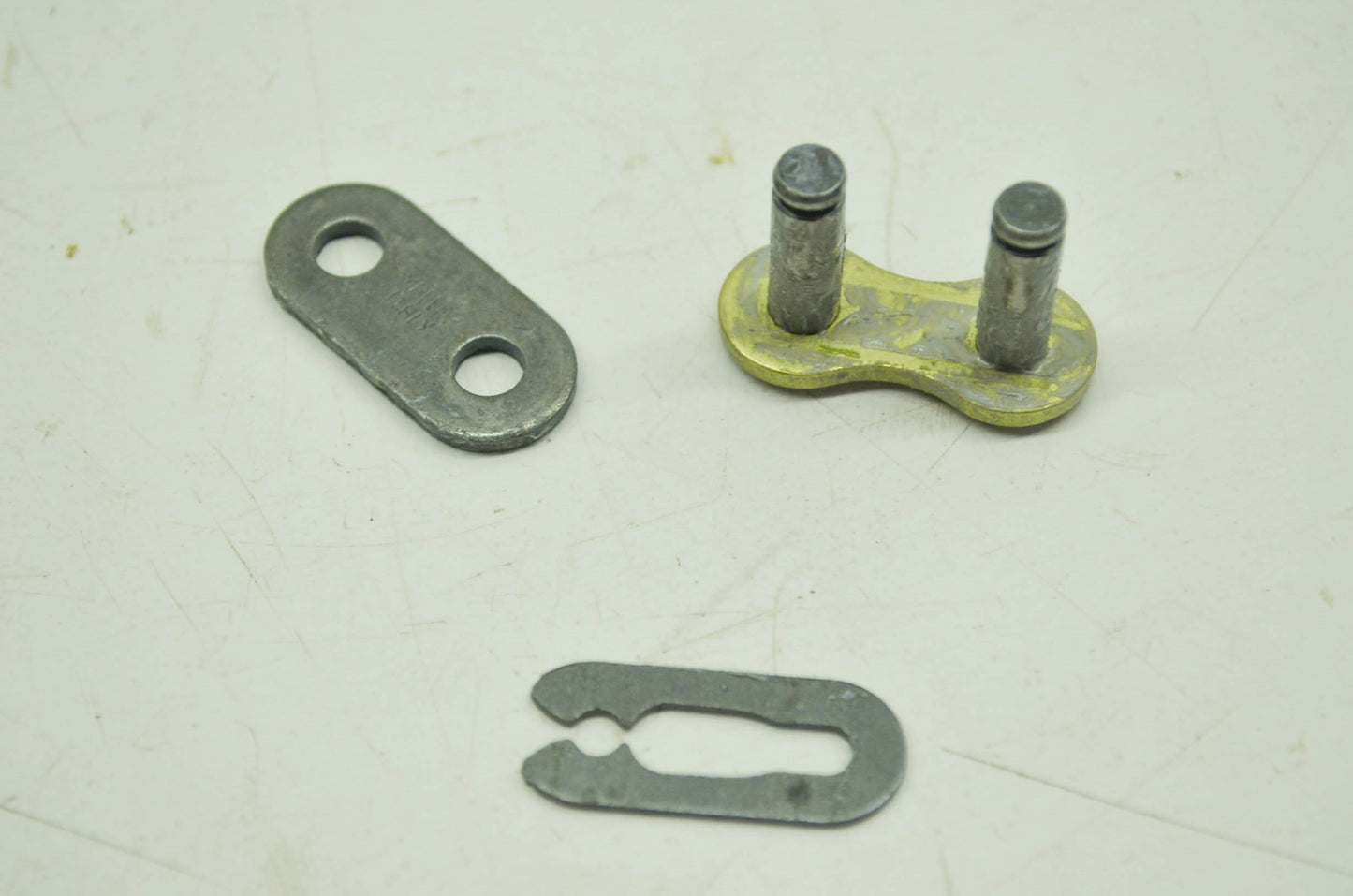 NEW Universal Master Links NOS