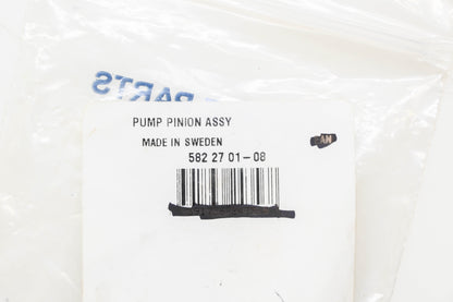 New OEM Husqvarna 582 27 01-08, 582270108 Pump Pinion Assembly NOS