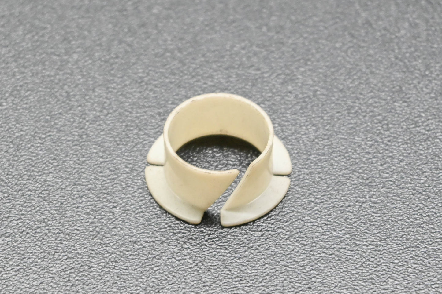 Bolens 1714299 Nylon Bushing NOS