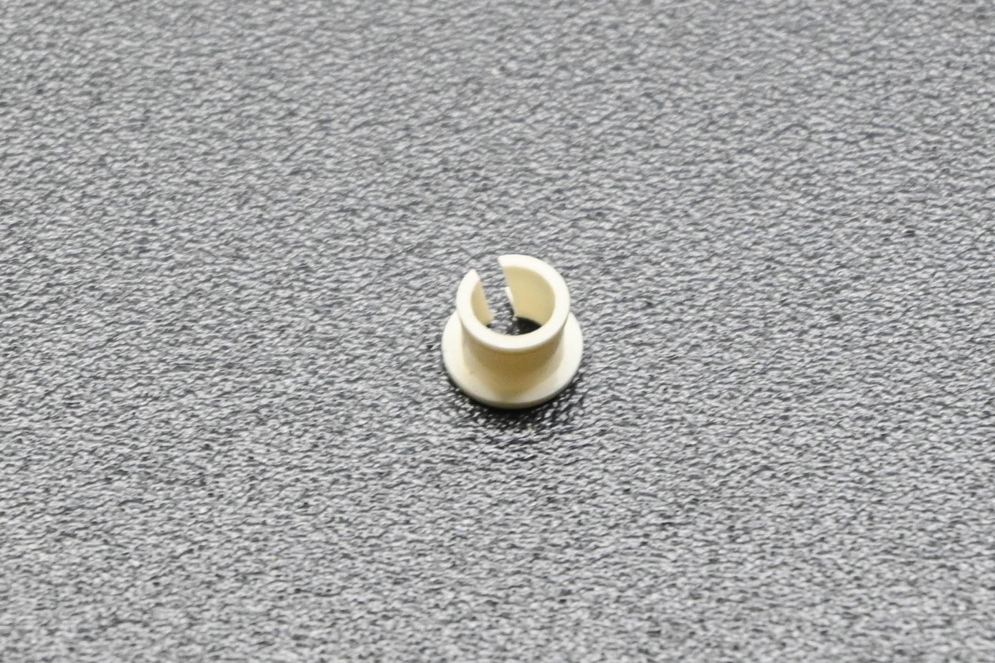 Aftermarket 1771728 Nyliner Bearing NOS