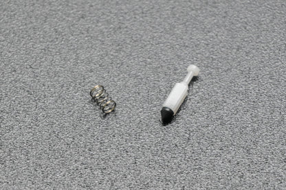 New OEM Honda 16011-ZE0-005 Carburetor Needle NOS