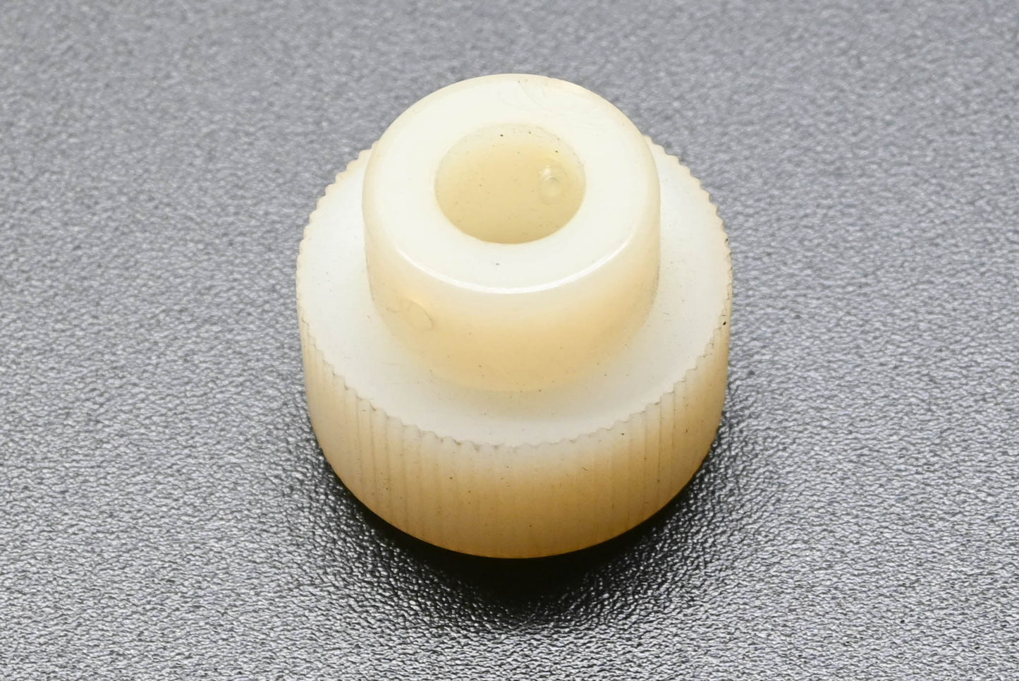 Bolens 171-9461, 1719461 Mower Deck Washout Port NOS