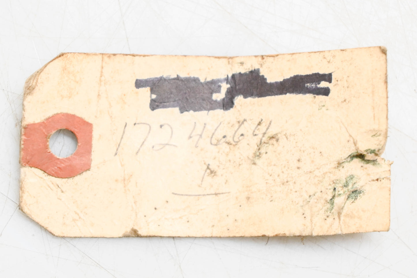 Bolens 172-4664, 1724664 Wheel Spindle NOS