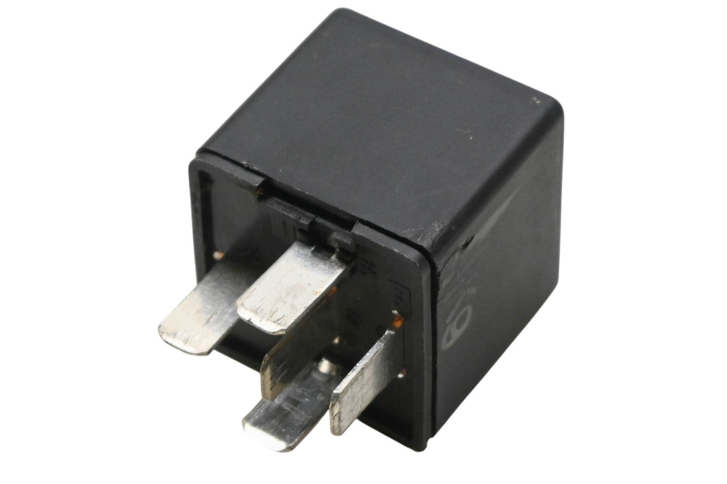 DZE 516216 Relay NOS
