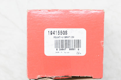 New OEM Briggs & Stratton 194155GS, 024847086010 Vibration Mount Kit NOS