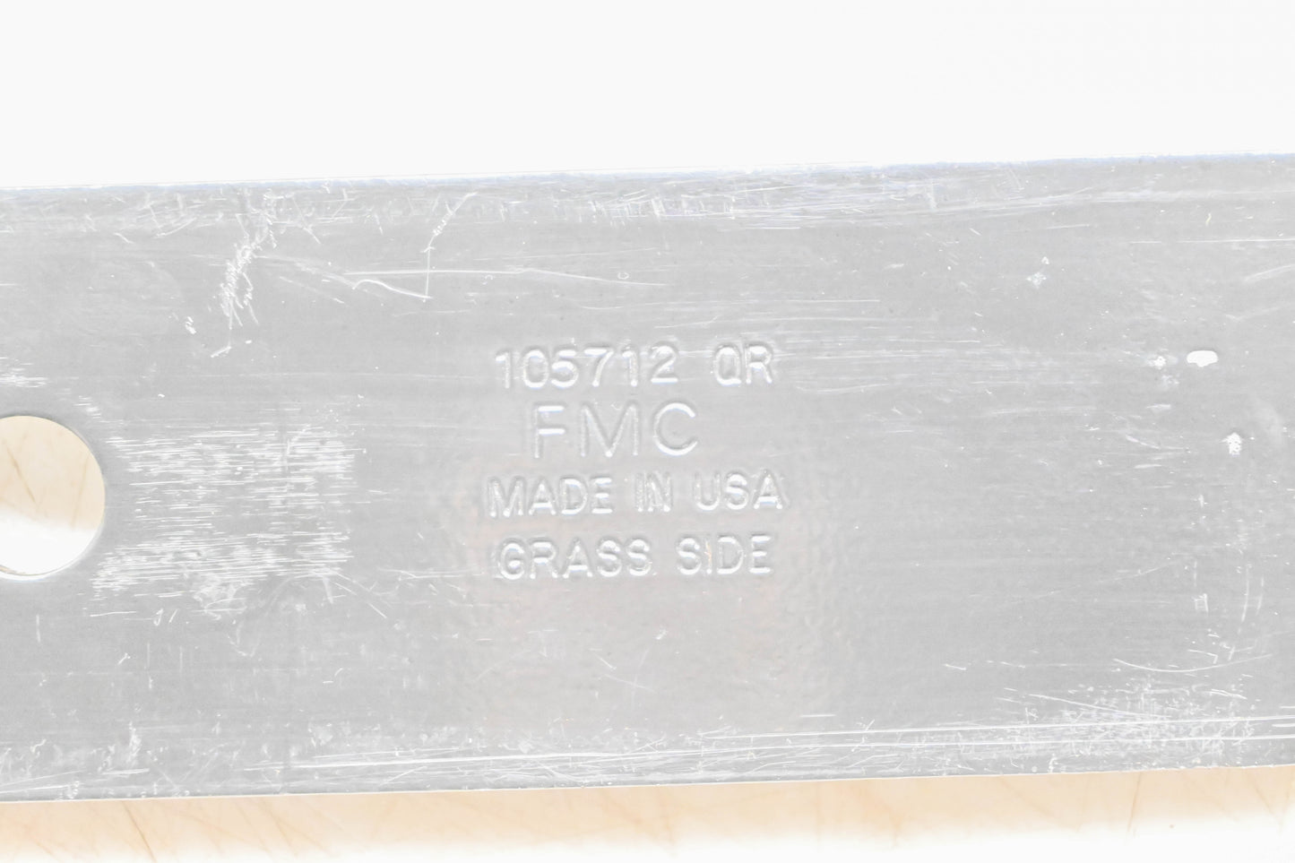 New OEM Husqvarna 105712, 539 10 57-12, 539105712 Heavy Duty 18" Lawn Mower Blade NOS