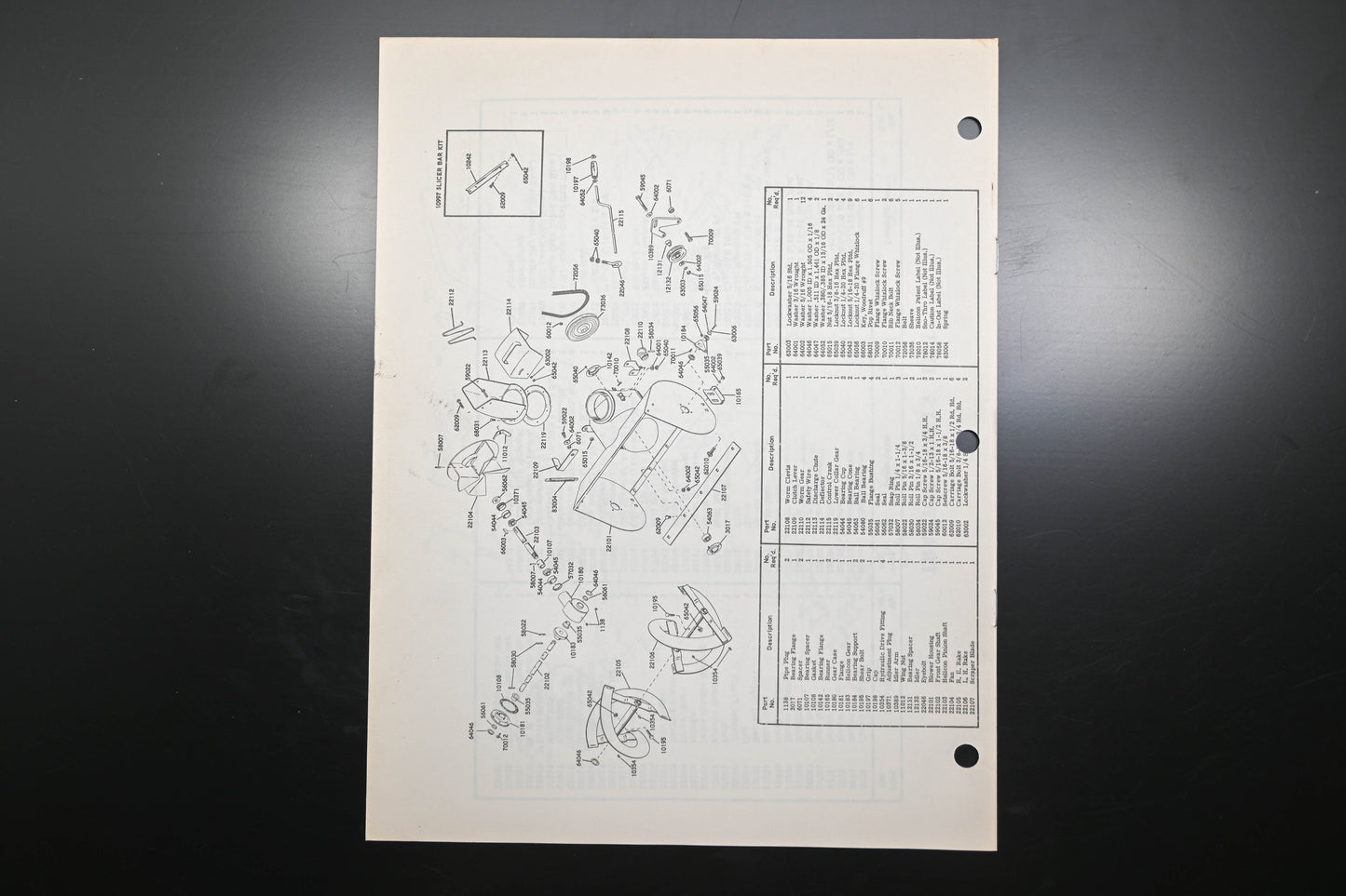 Ariens FHST-68 (R) 4 HP Sno-Thro Parts Manual