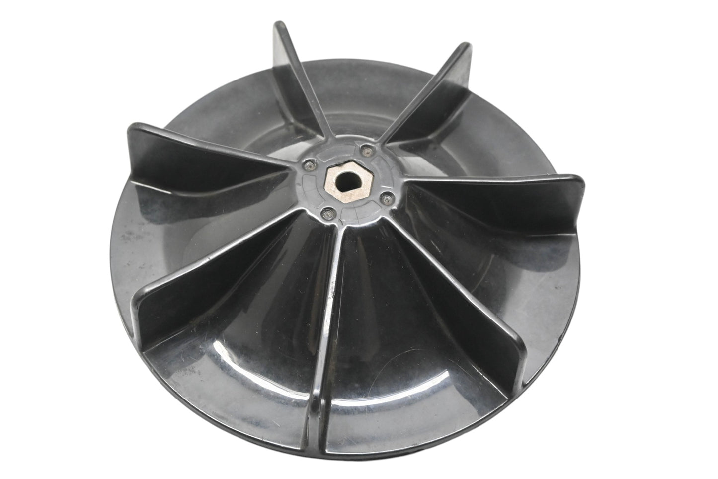 New OEM Husqvarna 530 04 70-77, 530047077 Leaf Blower Impeller & Hub NOS