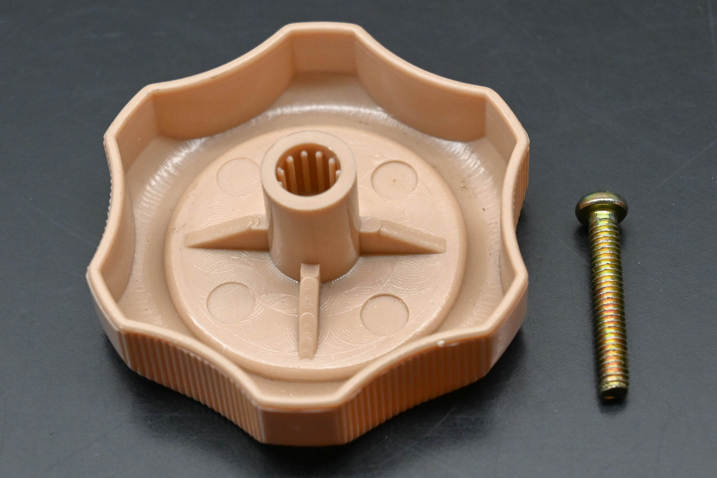 RV Designer H718 1/2" Beige Window Knob Kit NOS
