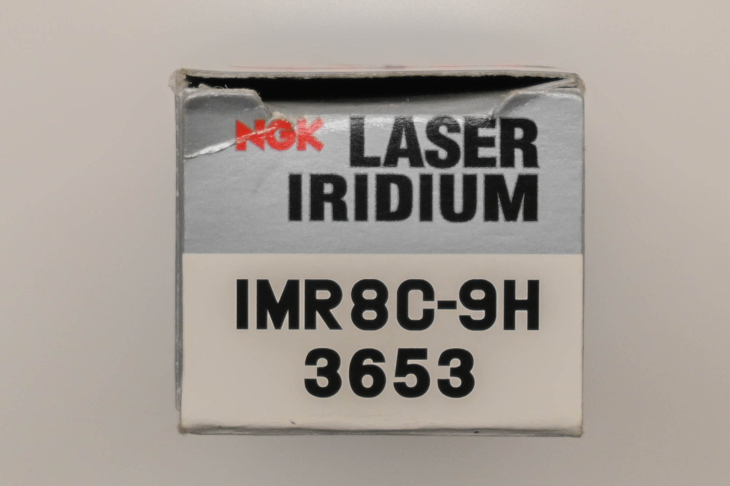 NGK IMR8C-9H, 3653 Laser Iridium Spark Plug NOS