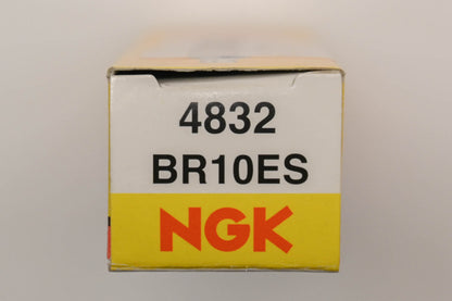 NGK BR10ES, 4832 Spark Plugs Qty 2 NOS