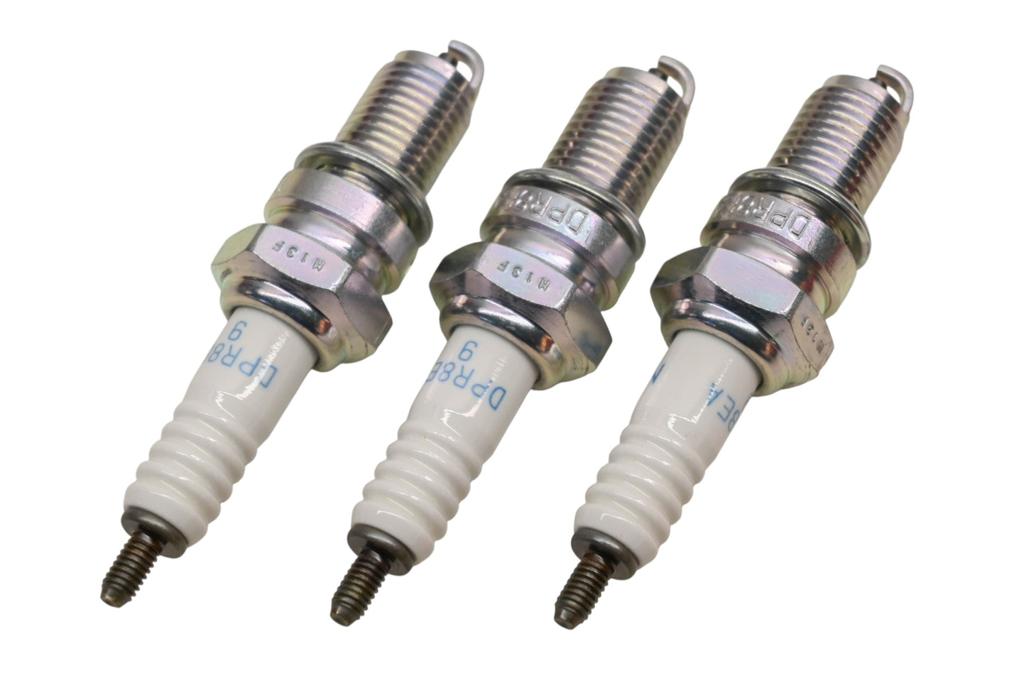 NGK DPR8EA-9, 4929 Spark Plugs Qty 3 NOS