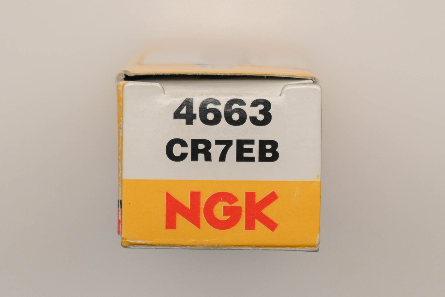 NGK CR7EB, 4663 Spark Plug NOS