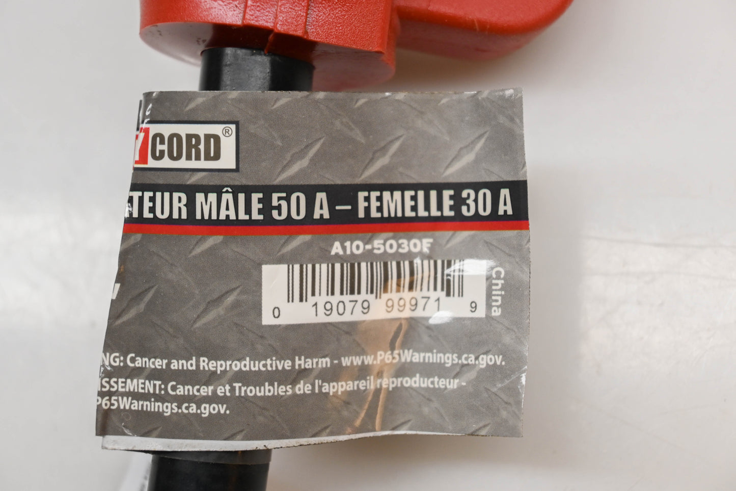 Valterra A10-5030F 50A Male - 30A Female Dogbone Adapter NOS