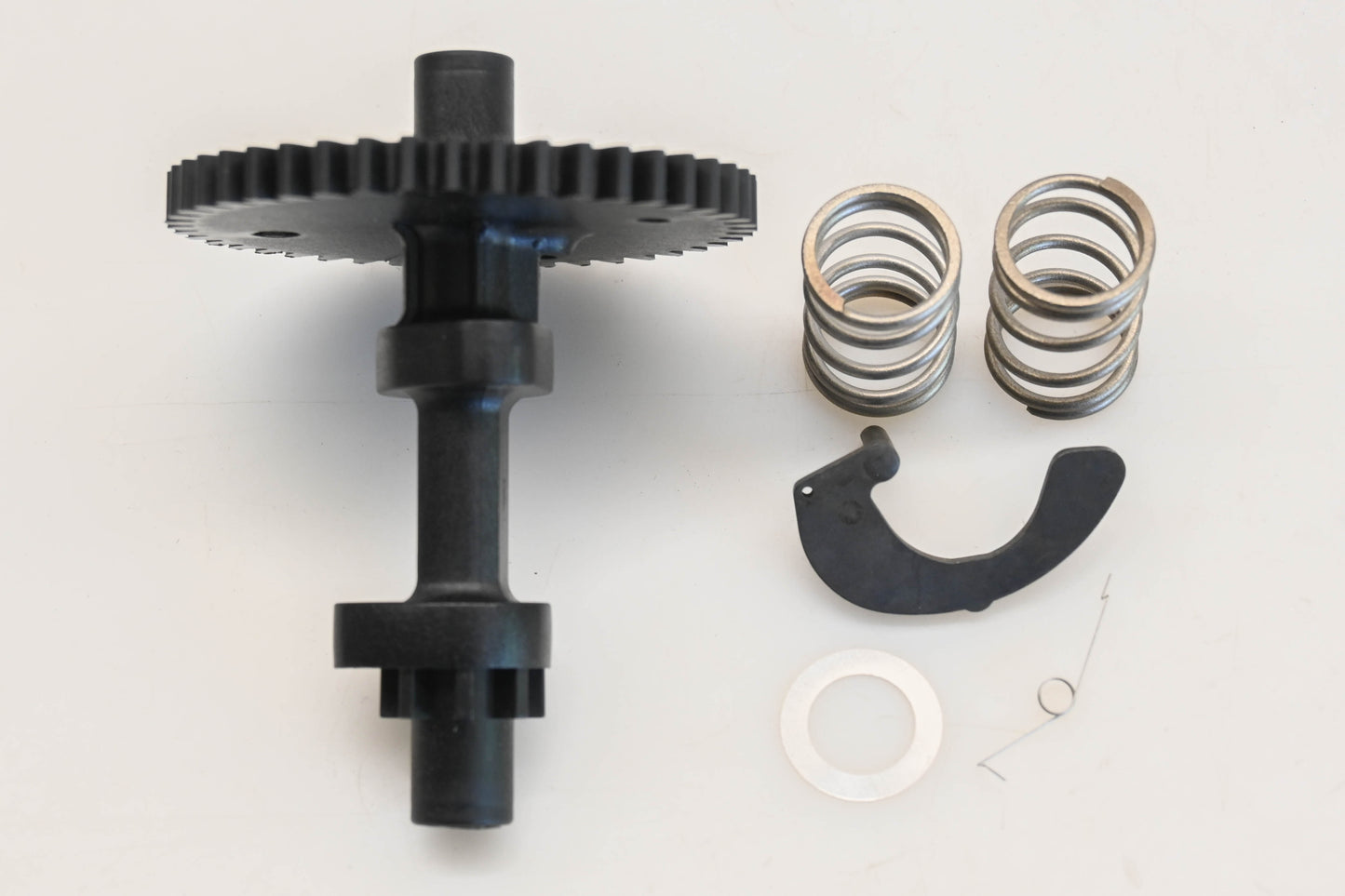 New OEM Tecumseh 37040 Camshaft Kit NOS