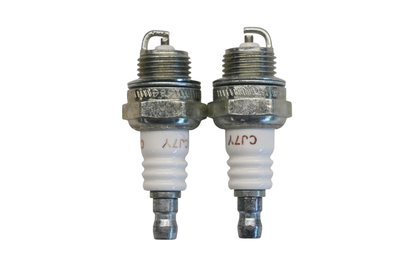 Champion CJ7Y Copper Spark Plugs Qty 2 NOS