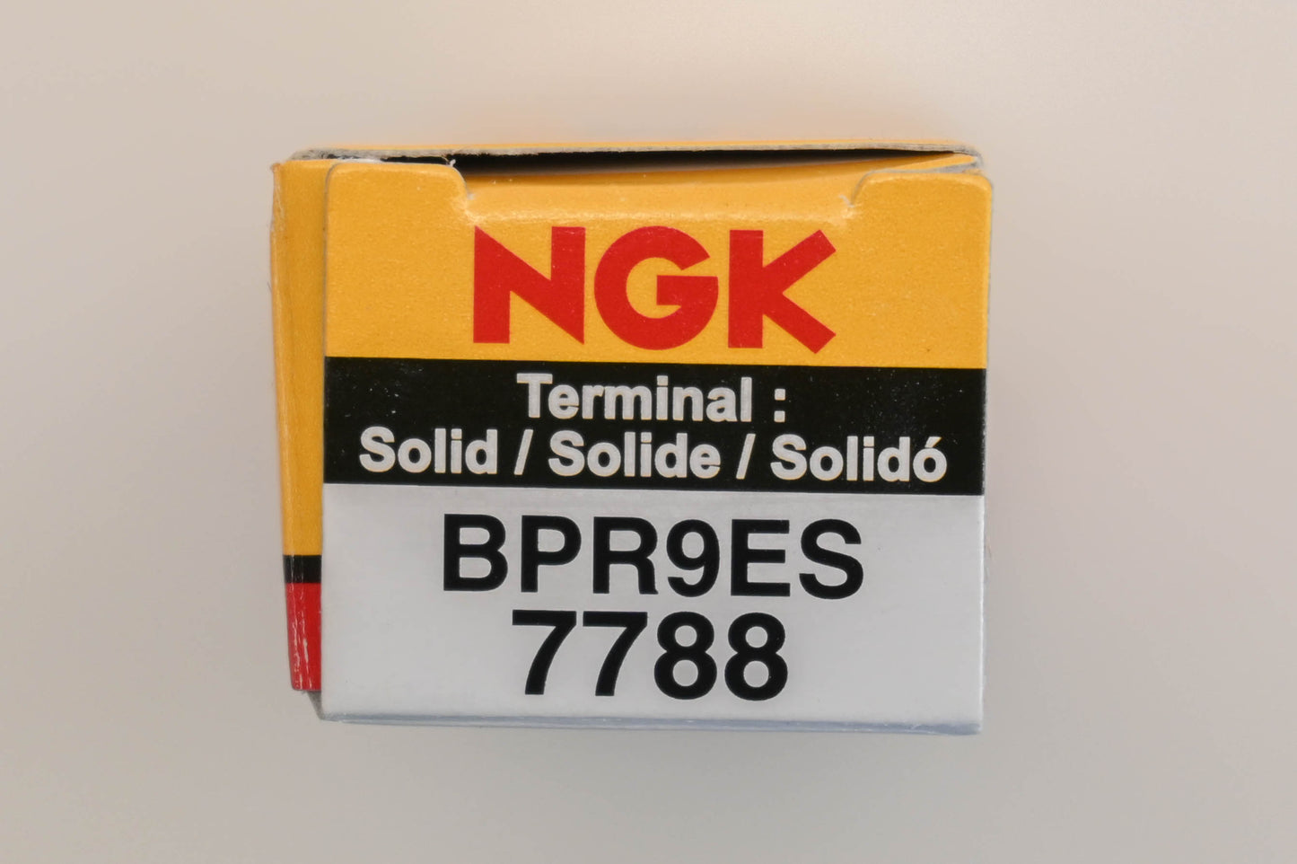 NGK BPR9ES Spark Plugs Qty 2 NOS