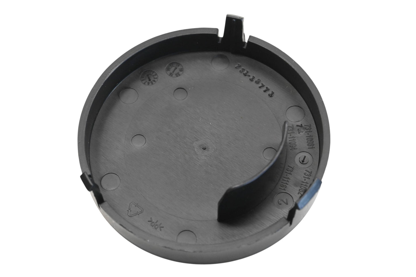 Cub Cadet 731-11082, 731-13771 Steering Wheel Cap NOS