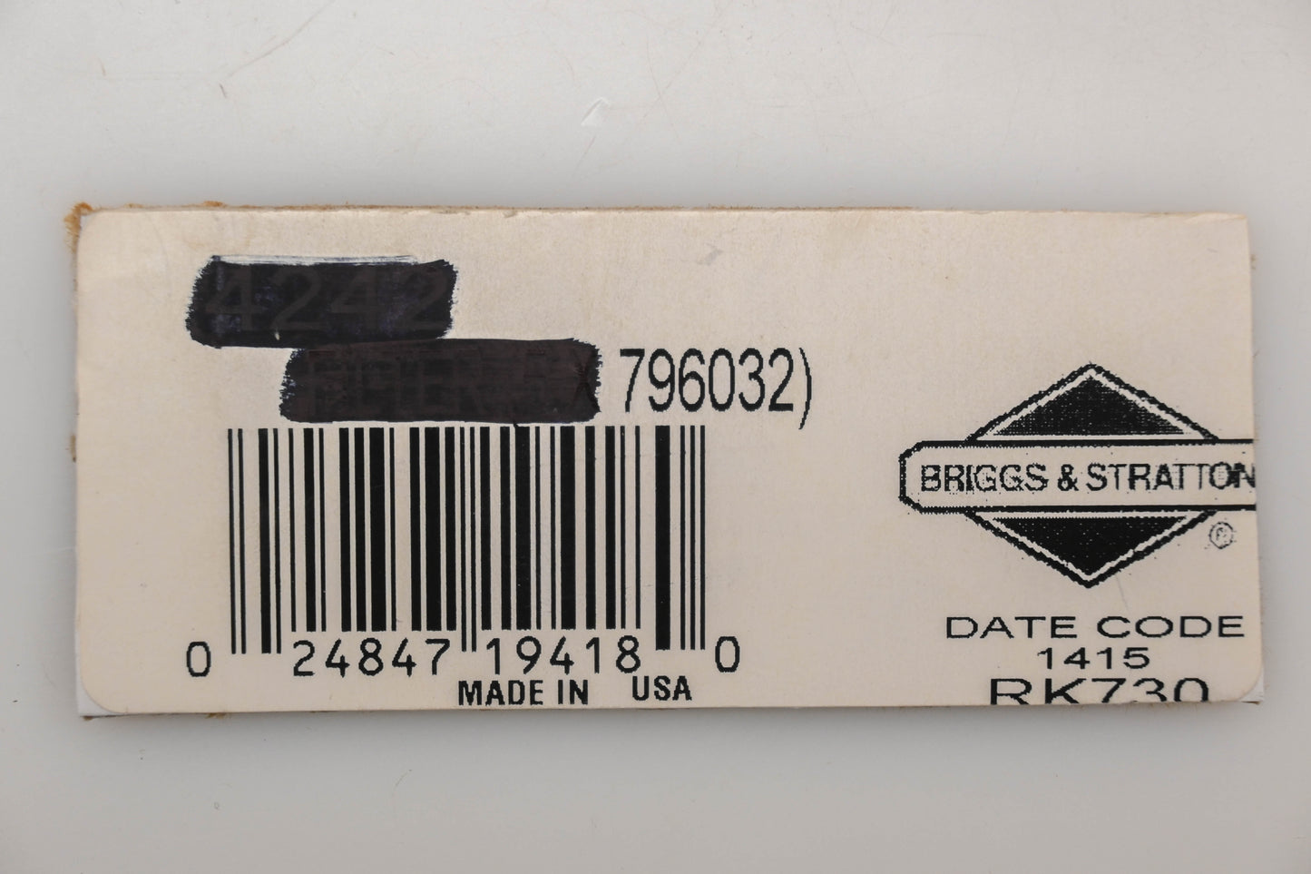 New OEM Briggs & Stratton 796032 Air Filter NOS