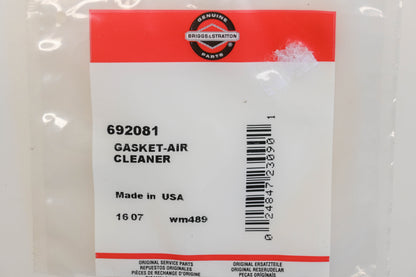 New OEM Briggs & Stratton 692081 Air Cleaner Gaskets Qty 2 NOS