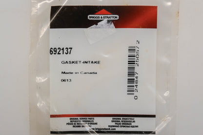 New OEM Briggs & Stratton 692137 Intake Gaskets Qty 2 NOS