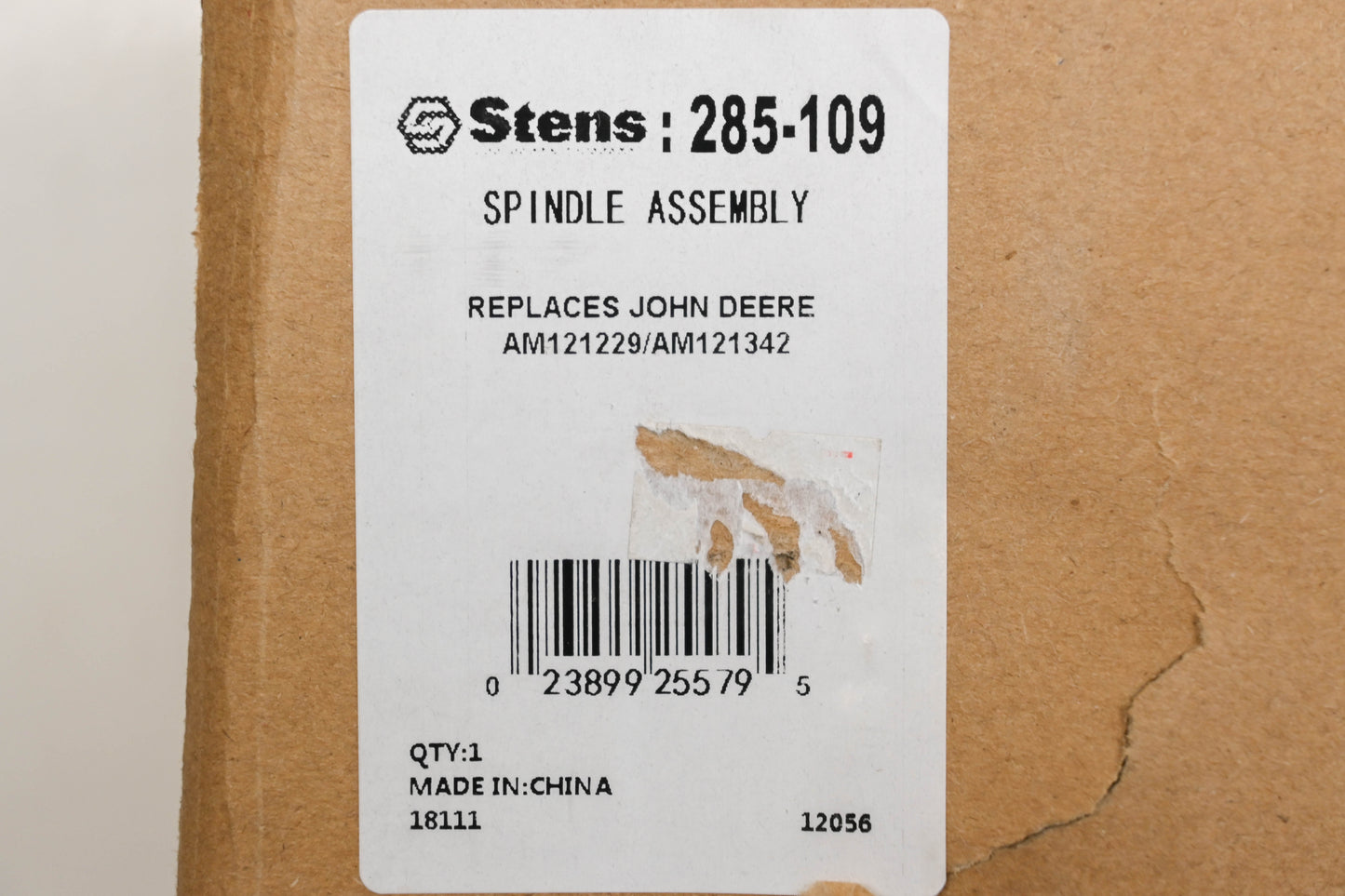 Stens 285-109, AM121229, AM121342 Spindle Assembly NOS