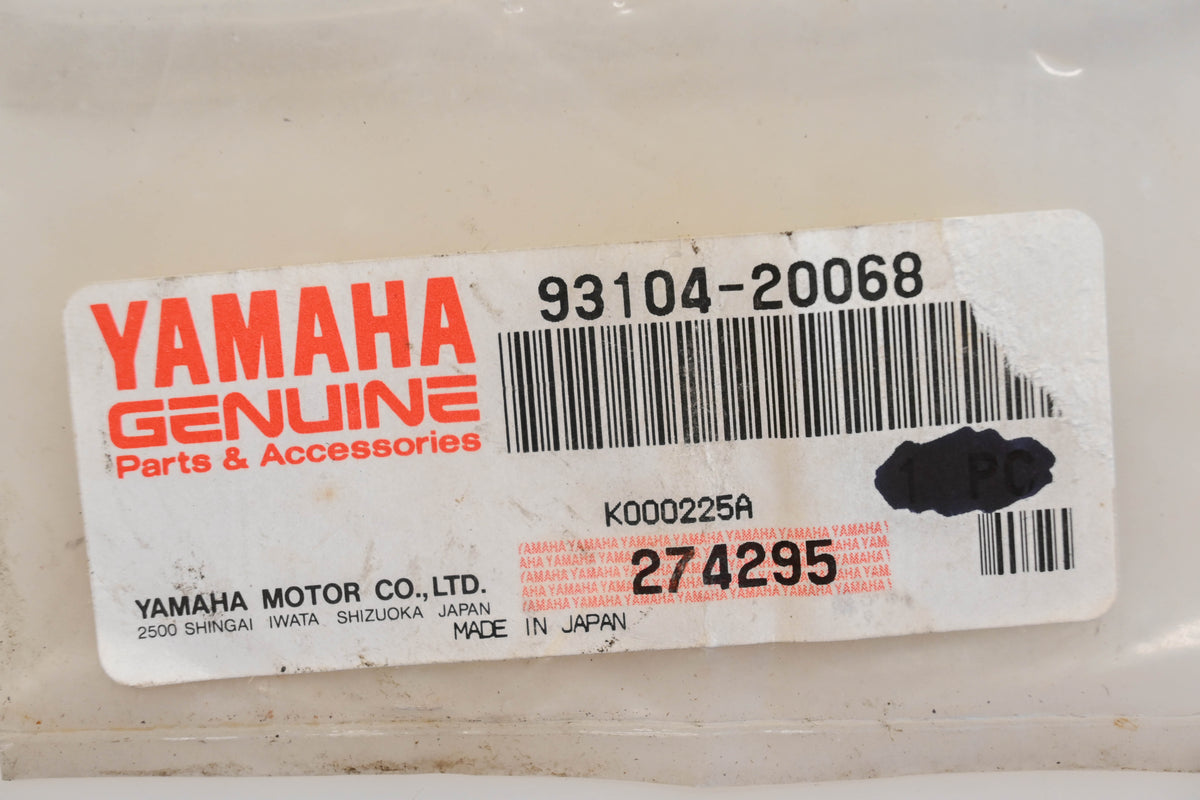 New OEM Yamaha 93104-20068-00 Oil Seals Qty 2 NOS