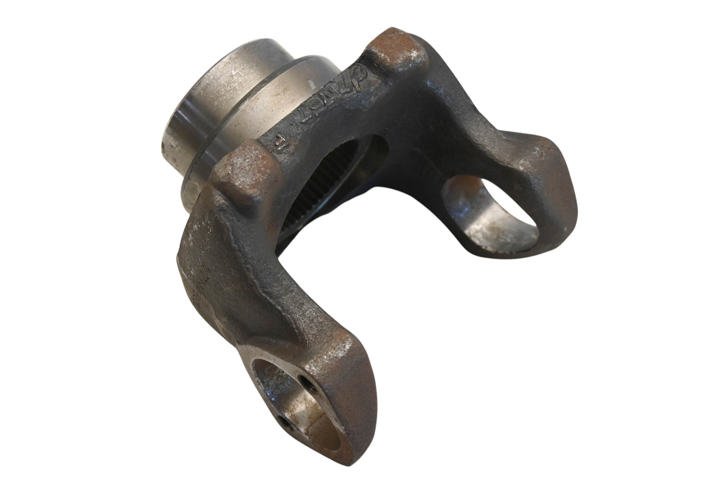 Mack 38MU3413AM Differential Yoke NOS