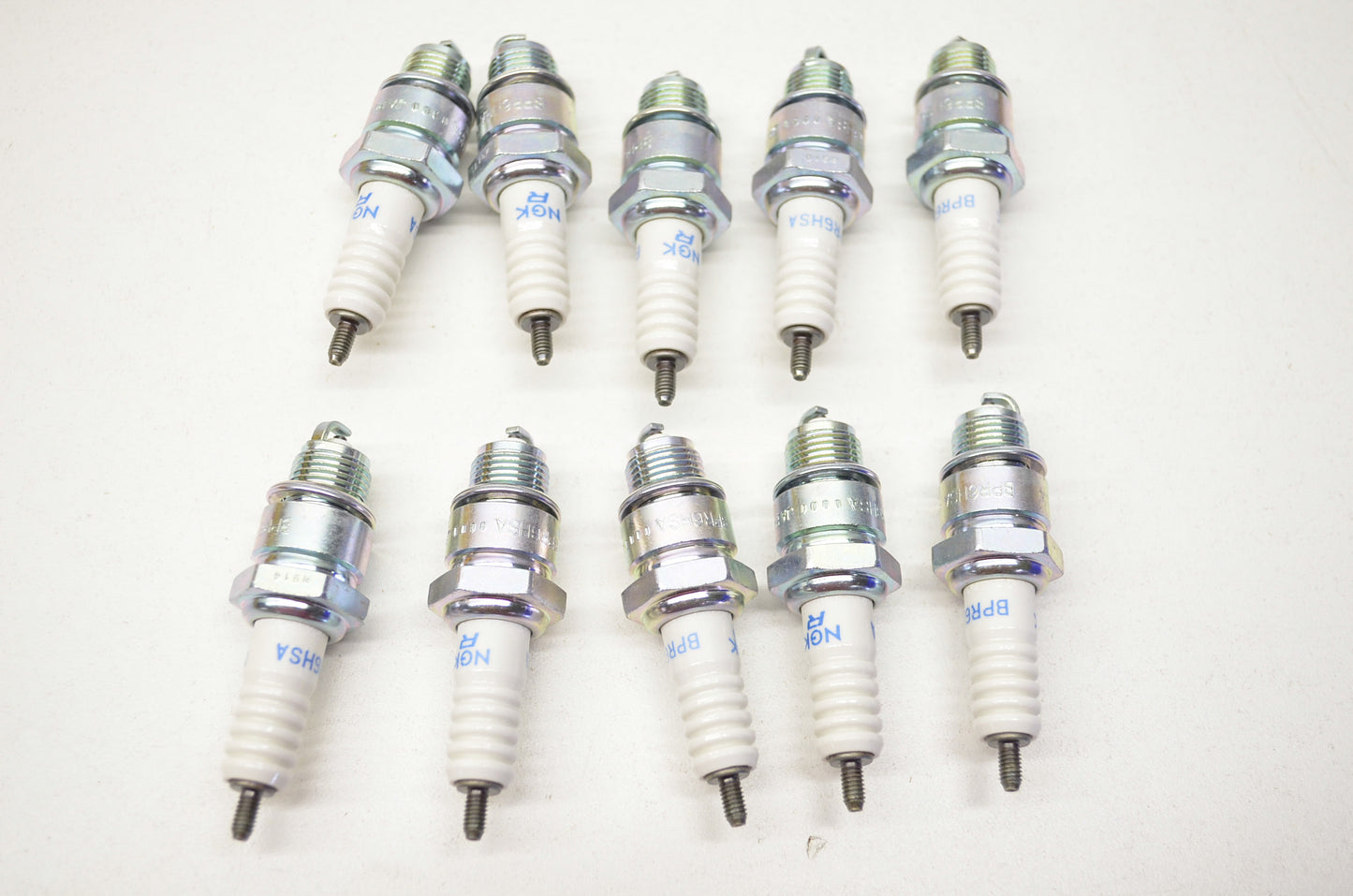 Spark Plugs Set Qty 10 NOS