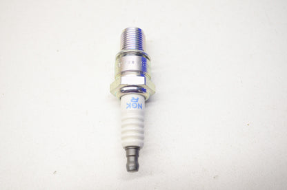 Spark Plugs Set Qty 10 NOS