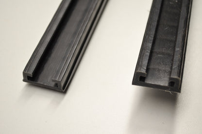 OEM Yamaha SMA-8FU92-00-BK Black 136 Slide Runner Qty 2 NOS