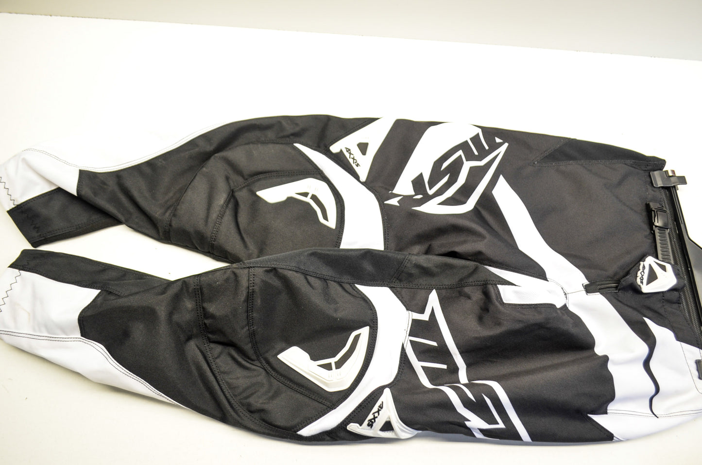 Axxis 352194 MSR Pants Black Whire Size Adult 28 NOS