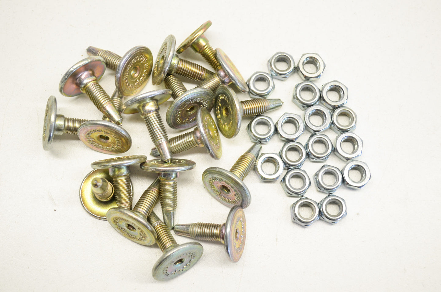 Gold Digger Traction Master Carbide Stud Kit 5/16x .875 NOS