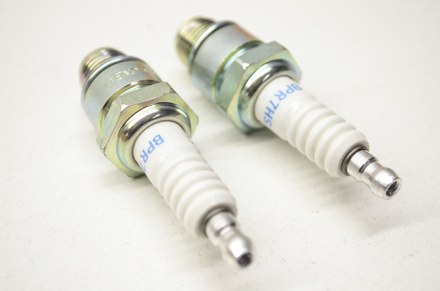 New NGK Spark Plugs Qty 2 NOS