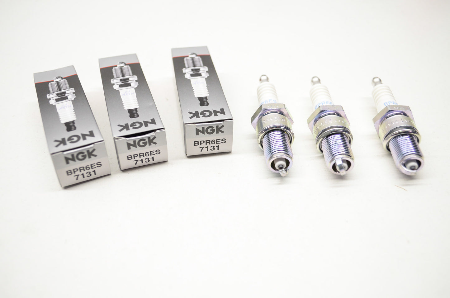 New Yamaha NGK Spark Plugs Qty 3 NOS