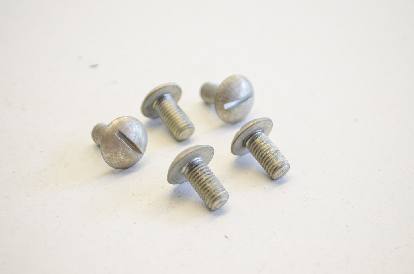 OEM Mercury 10-22038 Screw Qty 5 NOS