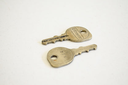 OEM Mercury 30431114 Key 114 Qty 2 NOS