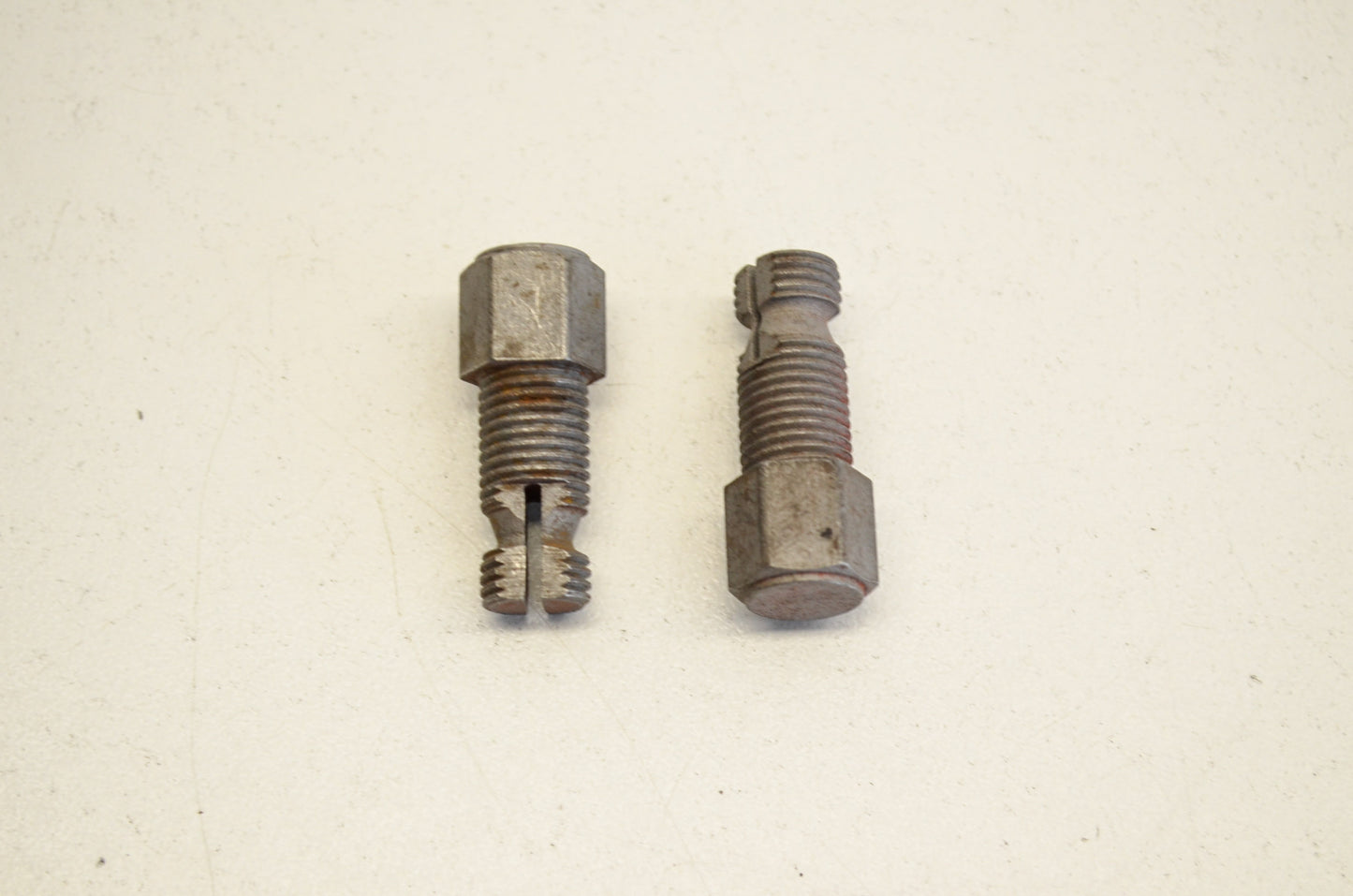 New Gravely Tappet Adjuster Screw QTY 2 NOS