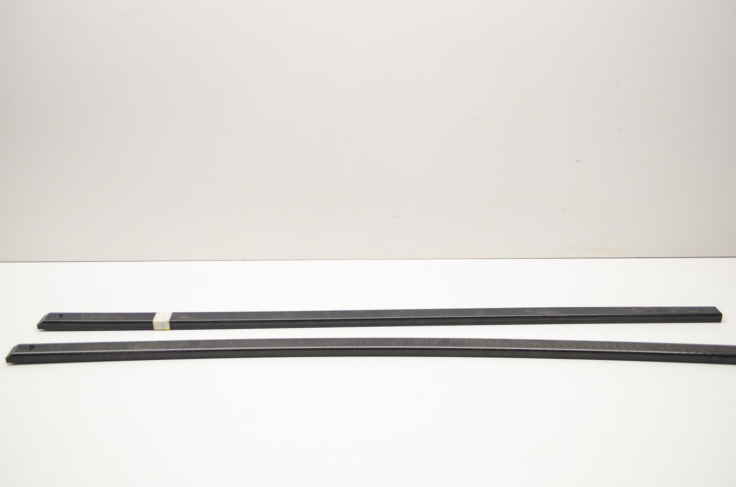 OEM Yamaha 8N5-47421-00-XX Sliding Runner 1 Qty 2 NOS