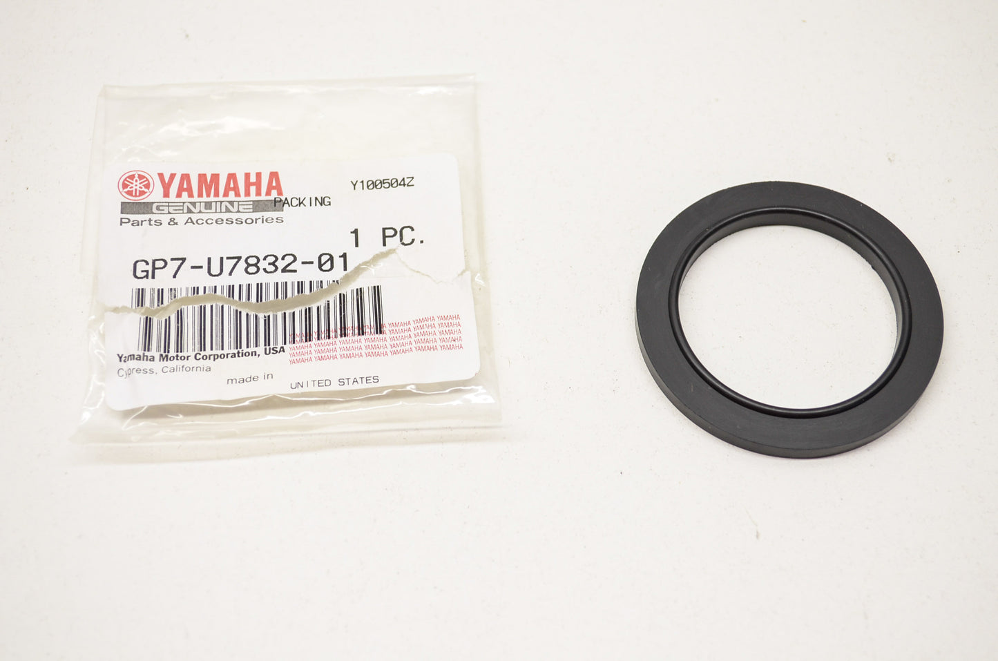 New OEM Yamaha GP7-U7832-01-00 Packing NOS